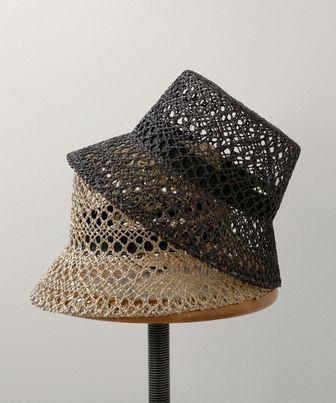 透かし網の帽子